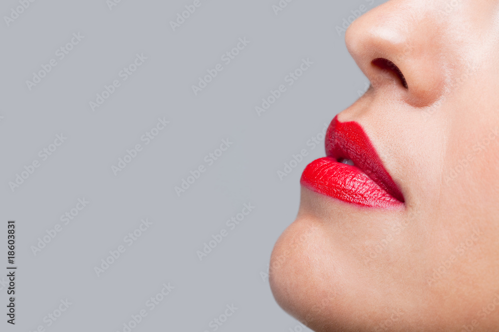 Fototapeta premium Close up red lips