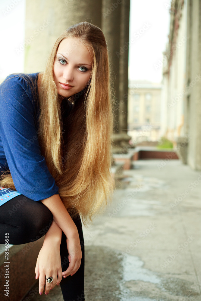 upset girl outdoor upset girl outdoor