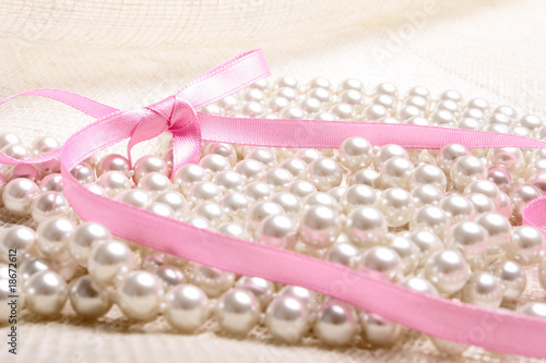 perls and ribbon