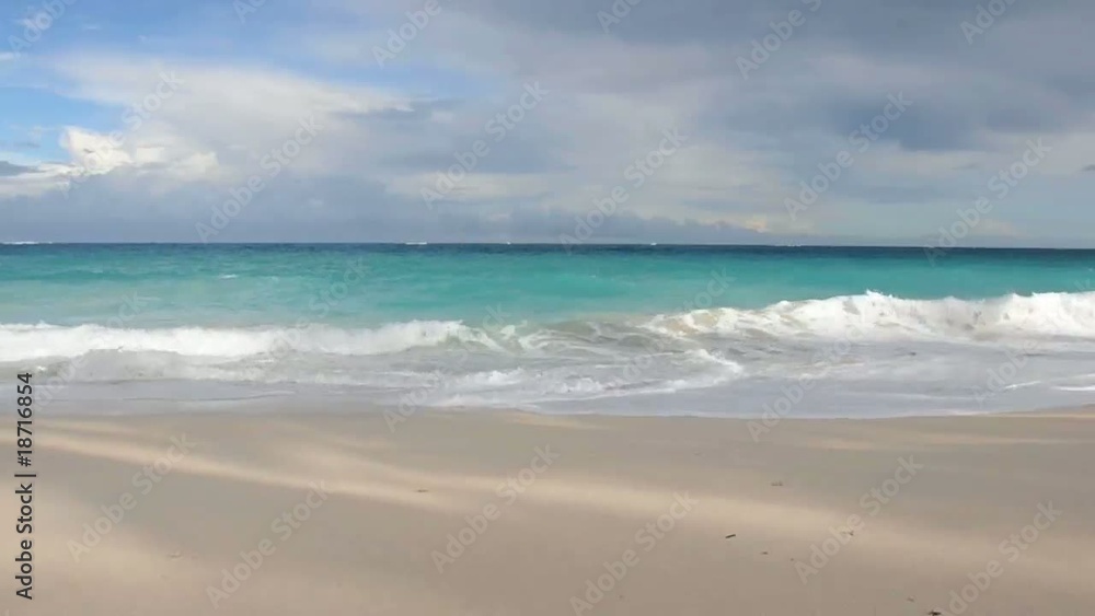 Mare tropicale e spiaggia, Mare tropicale e spiaggia,