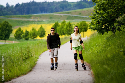 Fotografie rollerblades for two