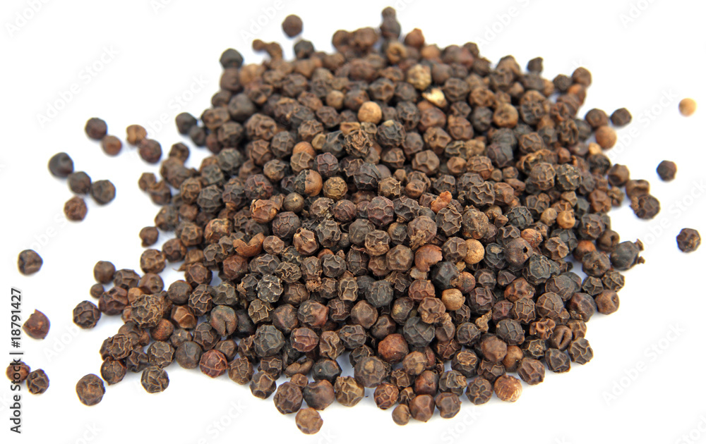 poivre grains fond blanc poivre grains fond blanc