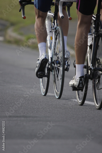 Fototapeta Naklejka Na Ścianę i Meble -  wheels during a cycling race