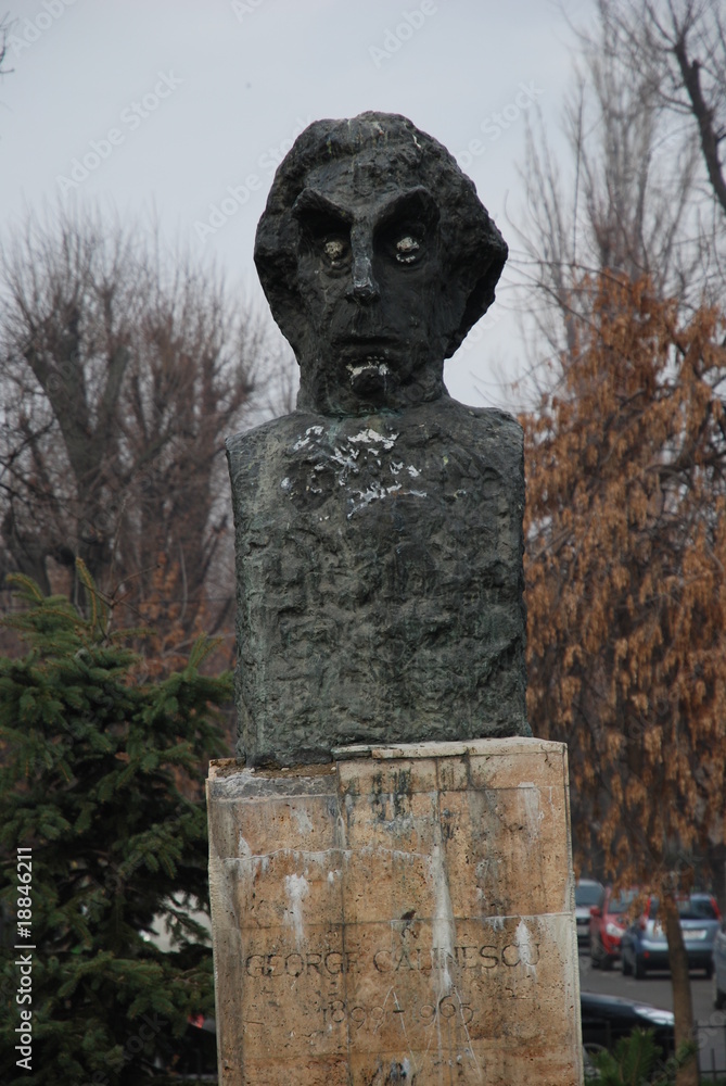 Obraz premium busto in piazza calinescu