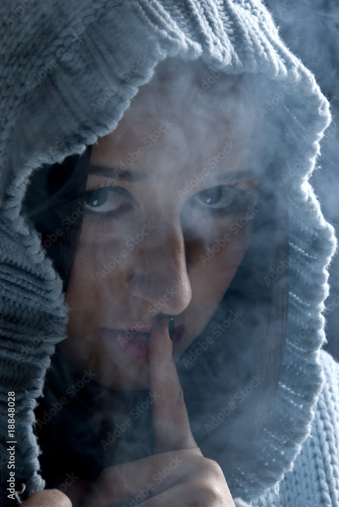 Hush!Hidden woman in smoke