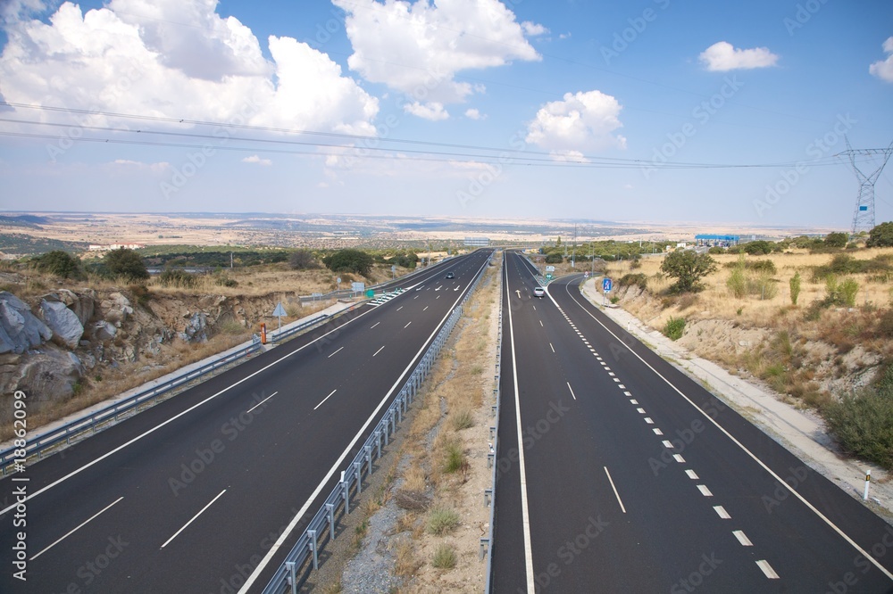 Obraz premium two ways lonely highway