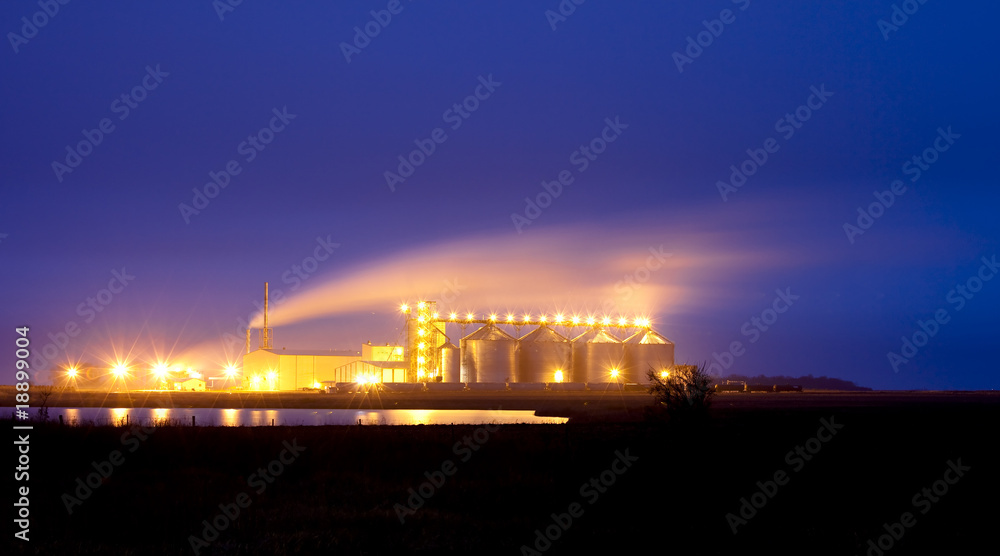 Naklejka premium ethanol plant