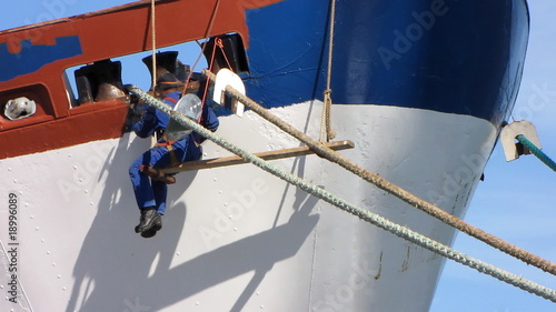 Shipyard worker repair the ship