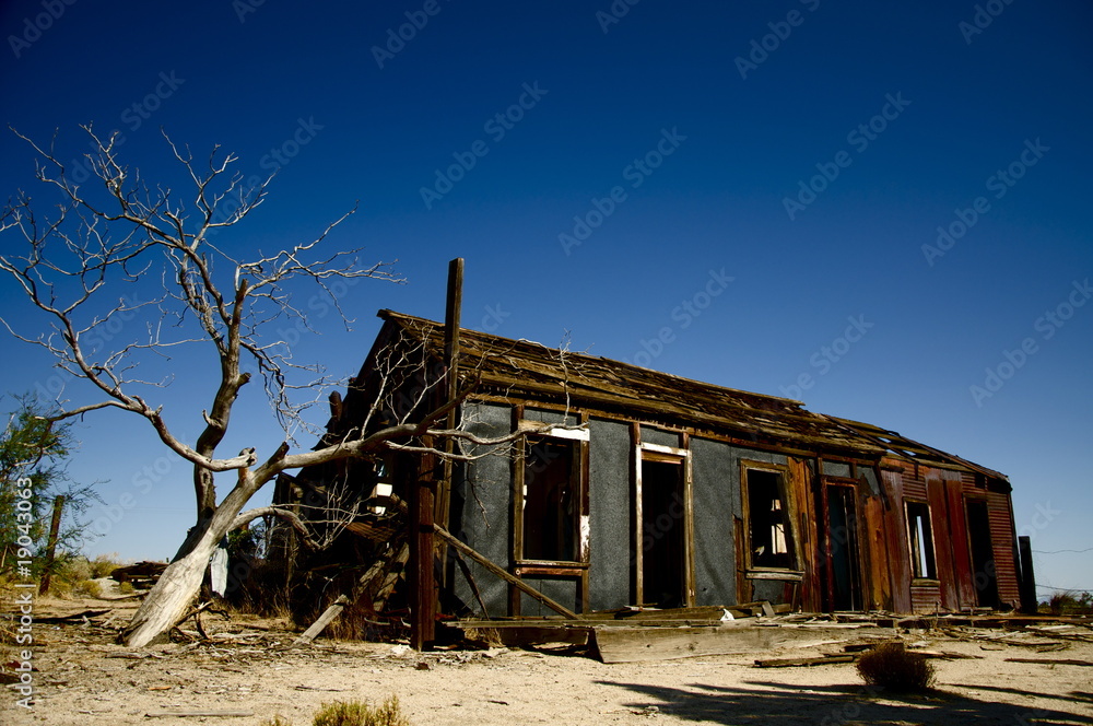 Derelict house in Cima, california.