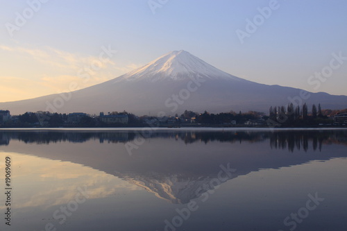 富士山 © ALPACA
