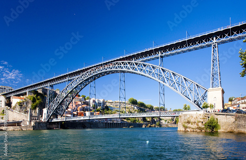 Dom Luis I Bridge, Porto, Douro Province, Portugal © Richard Semik