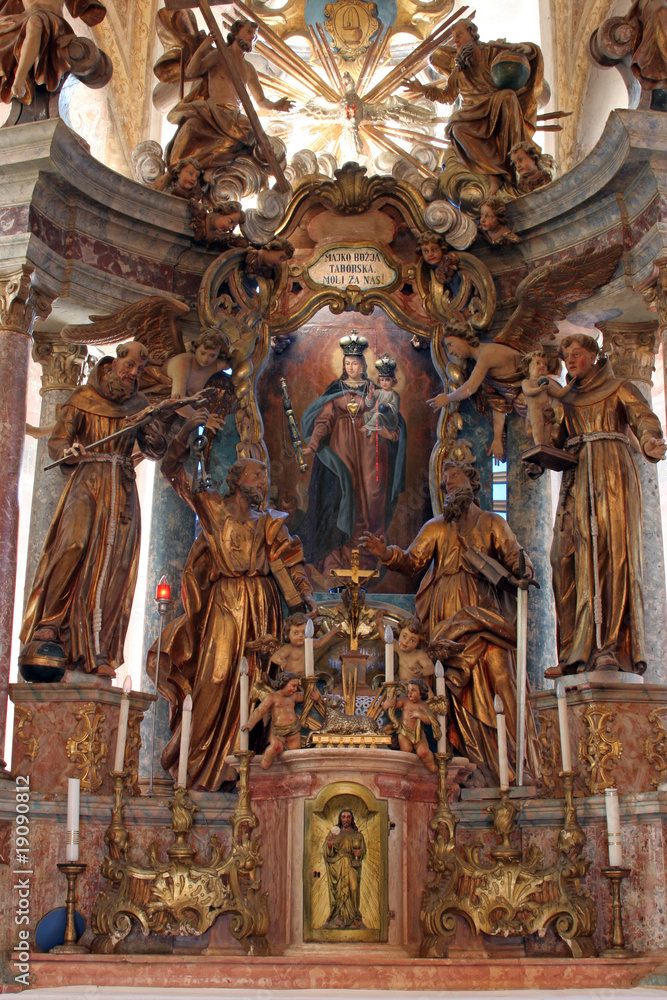 Fototapeta premium Altar in the Church of the Blessed Virgin Mary - Taborsko