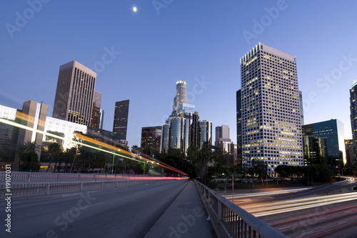 Wallpaper Mural City traffic at night Torontodigital.ca