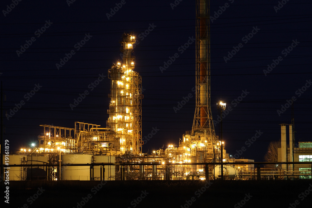 Oil refining factory