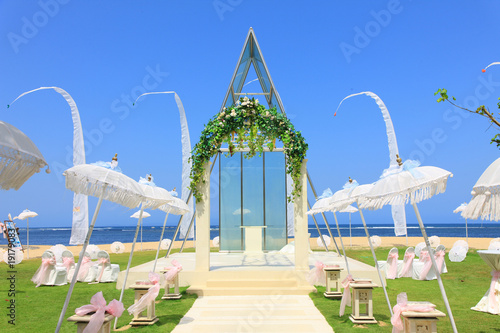 Photos wedding chapel by the sea
