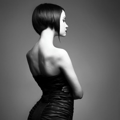 Fototapete Frauen Elegante Dame mit stilvoller Frisur  © Egor Mayer