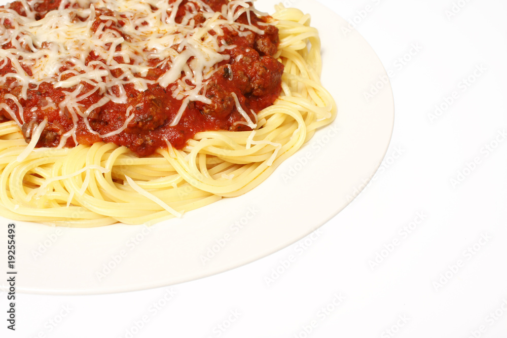 A plate of spaghetti with meat sauce.