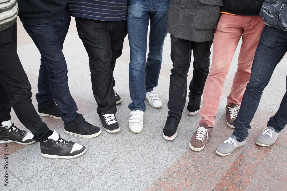 seven teens staying together seven teens staying together