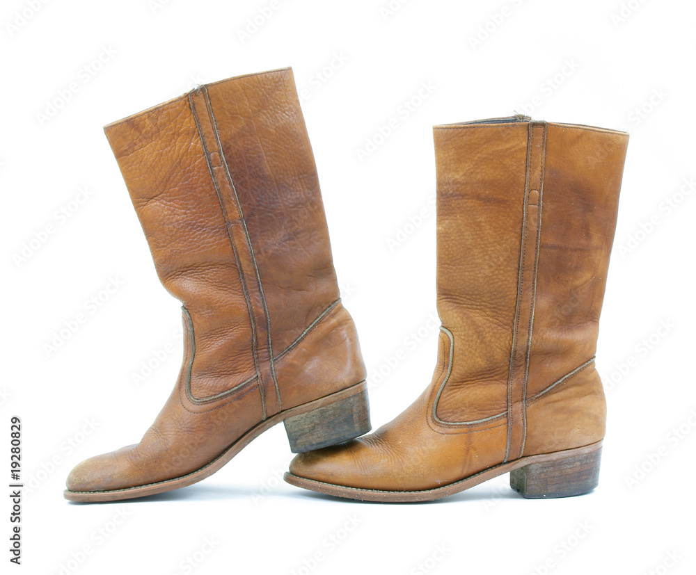 Brown leather boots with heel to toe