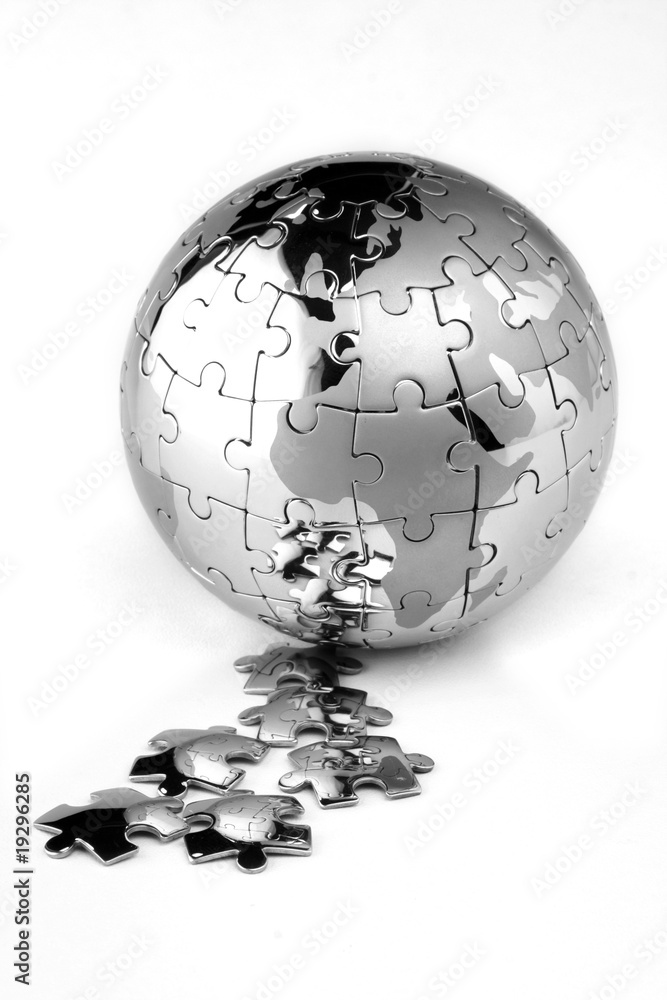 Global solution-Globe puzzle Stock Photo | Adobe Stock