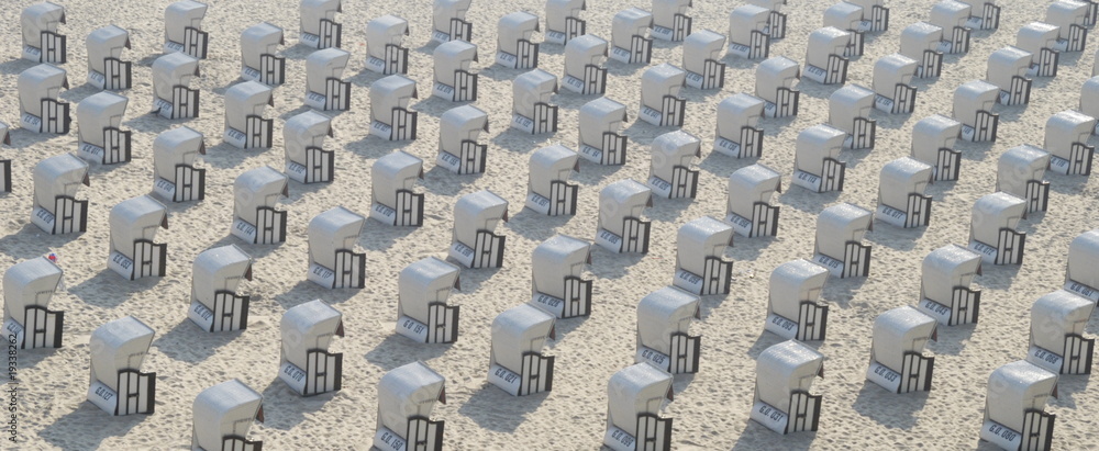 Fototapeta premium Strandkoerbe1