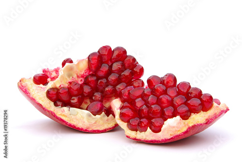 Granatapfel freigestellt - pomegranate isolated 08