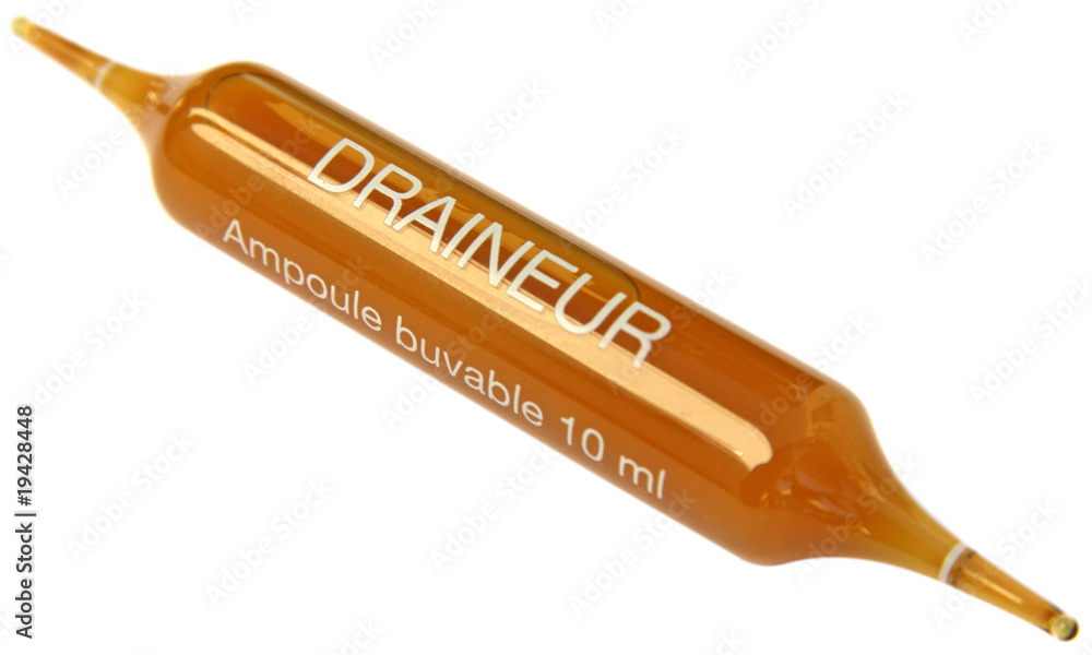 ampoule buvable draineur fond blanc Photos Adobe Stock