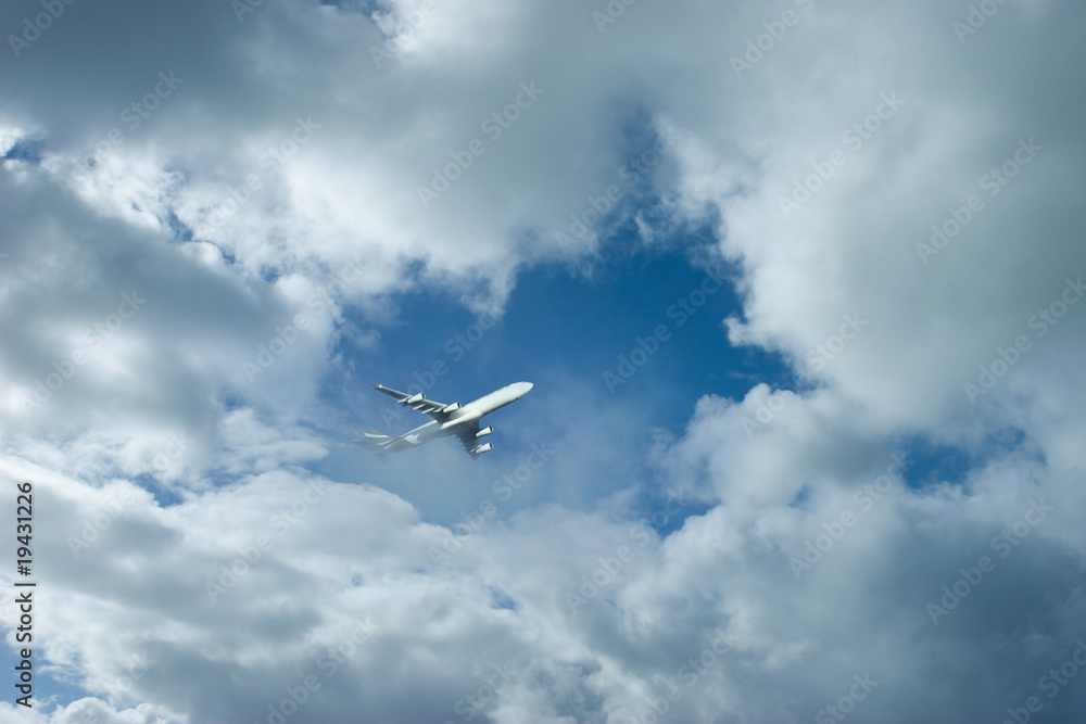 avion voyage transport liberté aérien nuage trou vol avion voyage transport liberté aérien nuage trou vol