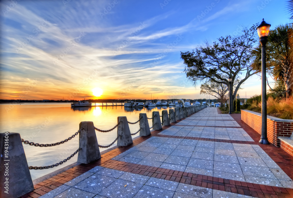 marina hdr StockFoto Adobe Stock