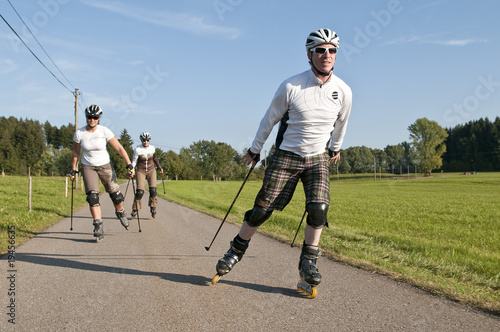 Obraz na płótnie Eine Gruppe beim Nordic Inline