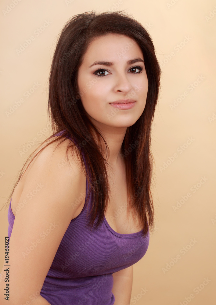 hispanic young woman hispanic young woman