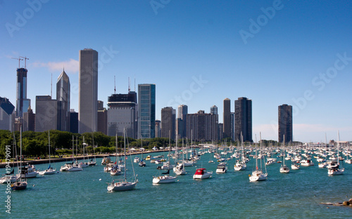 Chicago downtown and Monroe Harbor © mshahaf