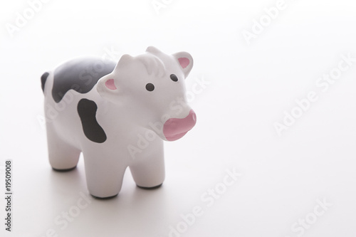 Toy cow