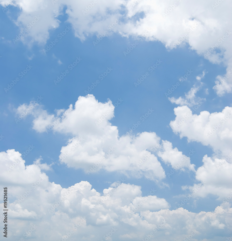 Fototapeta premium cloudy sky in sunny day