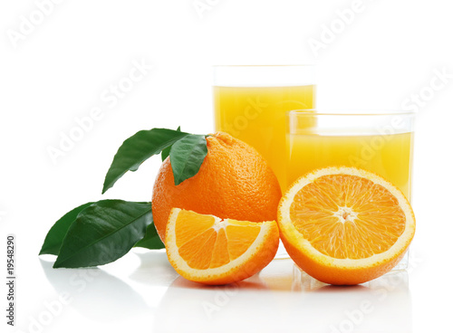 Orange with orange juice and the cut slices