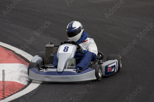 Obraz na płótnie Karting w salonie
