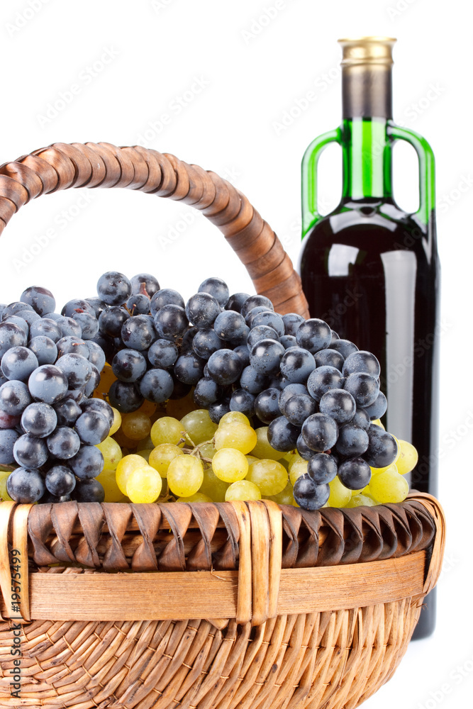 Appetizing grapes in a basket