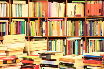 Wandcirkels Bibliotheek Spaanse boekenwinkel met antieke werken  © PANORAMO