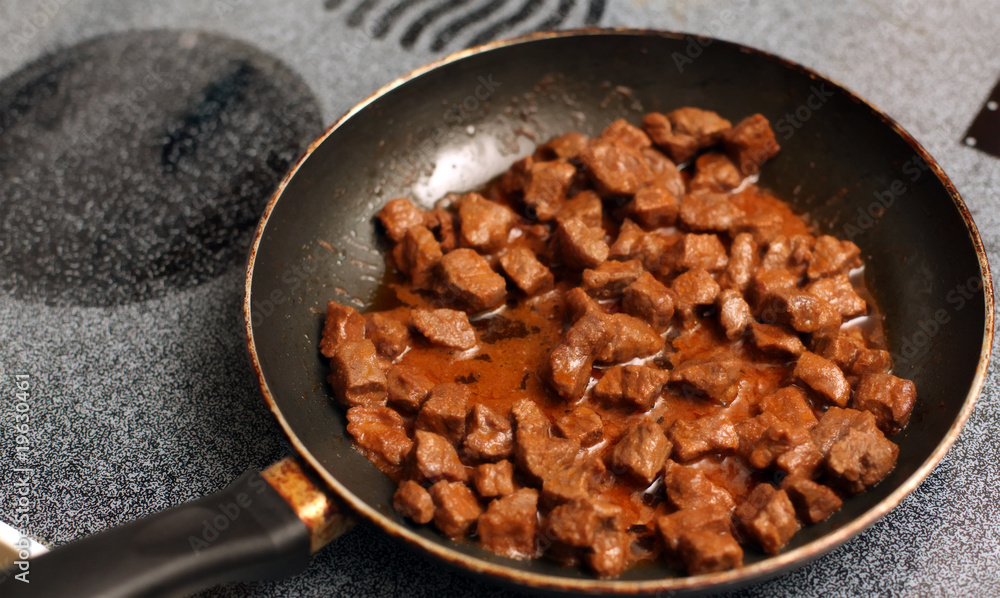 Steak in Skillet Steak in Skillet