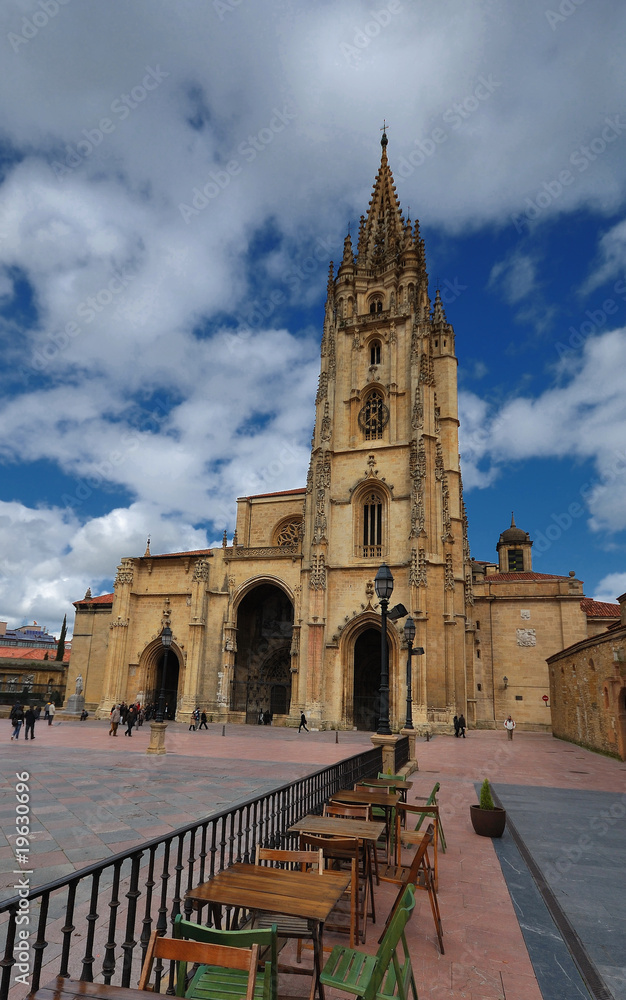 Plaza catedral Oviedo,España