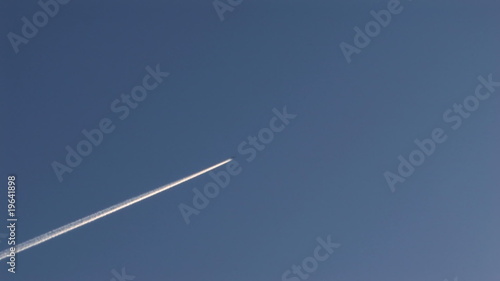 up contrail photo