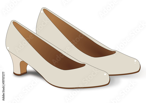 zapatos blancos