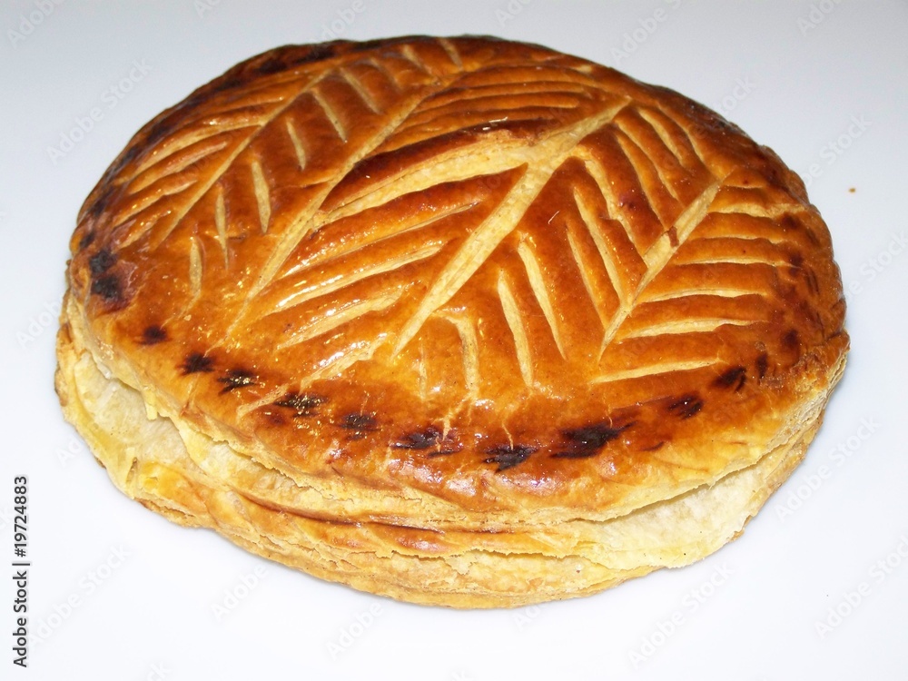 Galette des Rois traditionnelle à la frangipane Galette des Rois traditionnelle à la frangipane