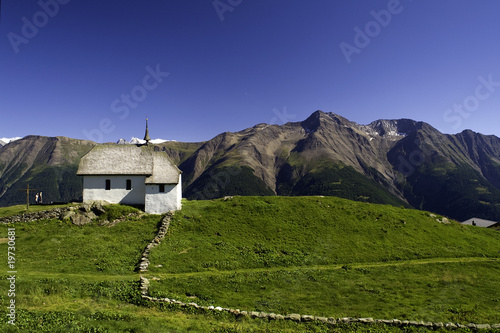 Kapelle Maria zum Schnee auf der Bettmeralp photo