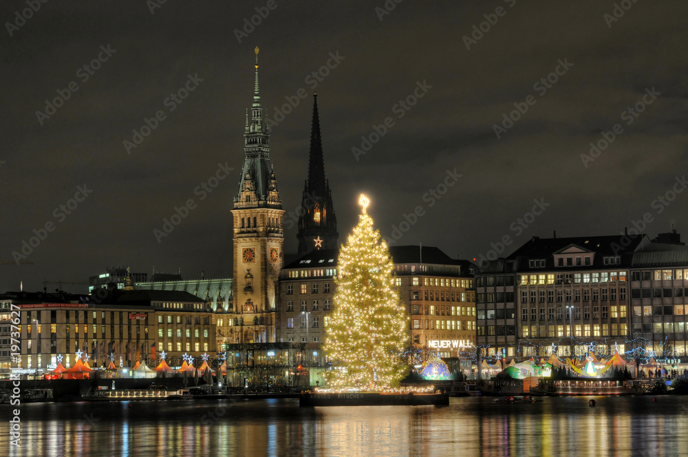 Fototapeta premium Hansestadt Hamburg im Weihnachtsglanz