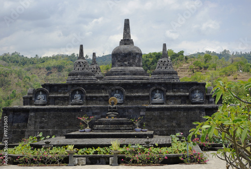 Tablou pe pânză Temple bouddhiste Brahma Vihara-Arama à Bali