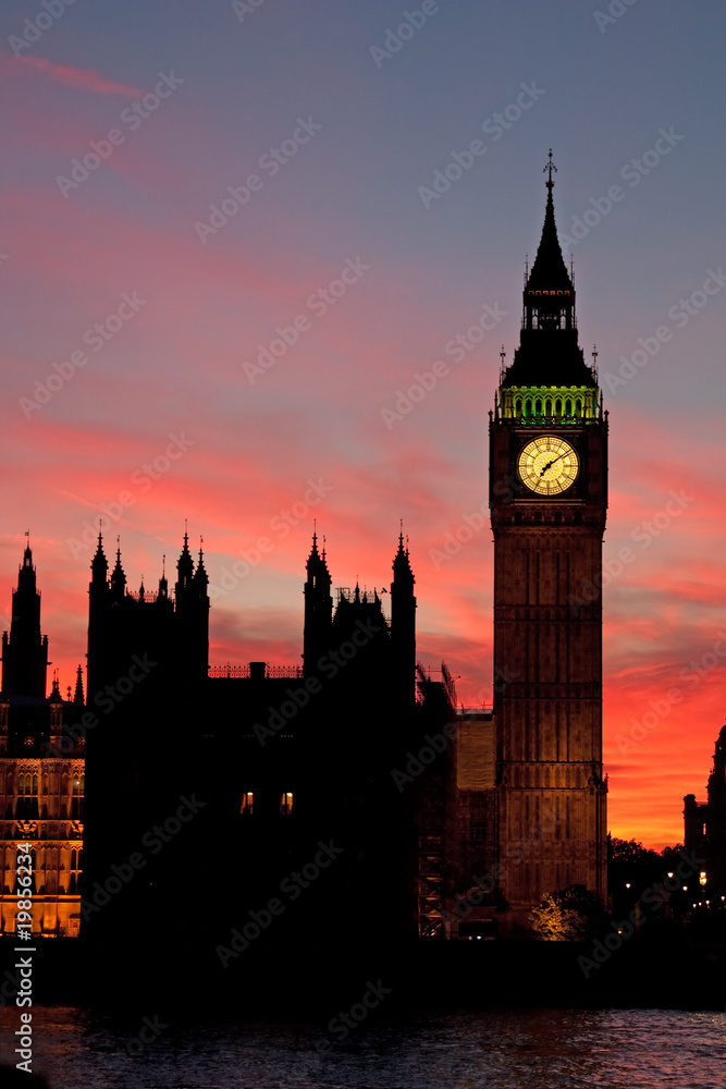 London. Big Ben clock tower.