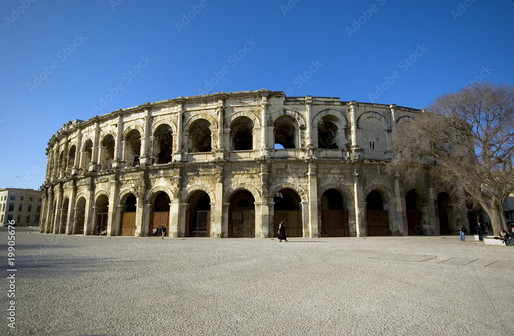 Arènes romaines de Nîmes dans le Gard en Occitanie, France
