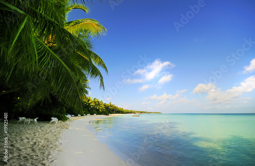 Fototapeta Naklejka Na Ścianę i Meble -  beach scene at Maldives