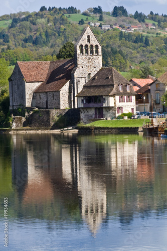 Beaulieu sur Dordogne (Corrèze) photo